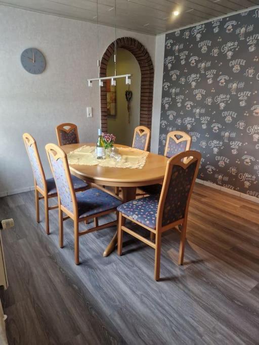 Gemuetliche 3-Zimmer-Wohnung, Zentral Gelegen Apensen Exteriér fotografie